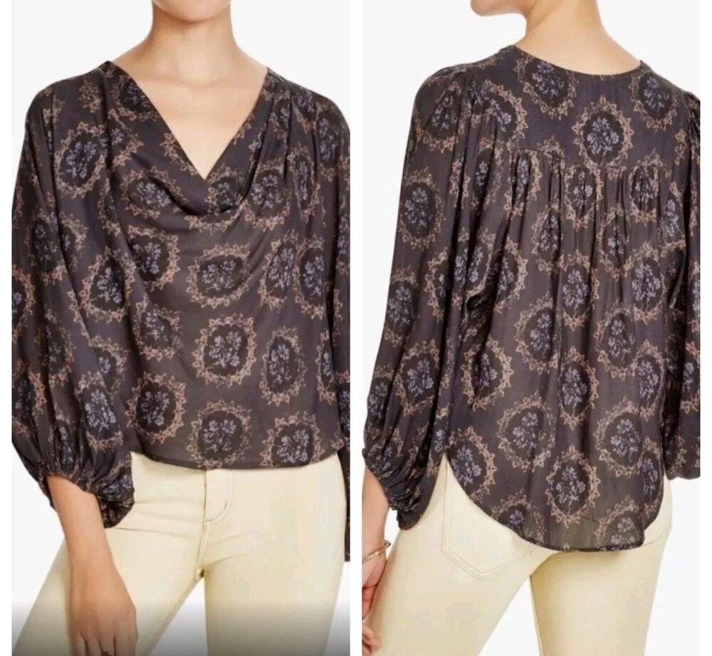 Free People Cowling Around Midnight Floral/Medallion Top Sz Med EUC